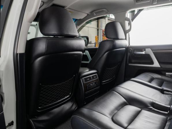 Toyota Land Cruiser 200 Series Рестайлинг 2 с пробегом 2016 года, цена 5 399 000 рублей, 193033 км, внедорожник, Автокод Объявления