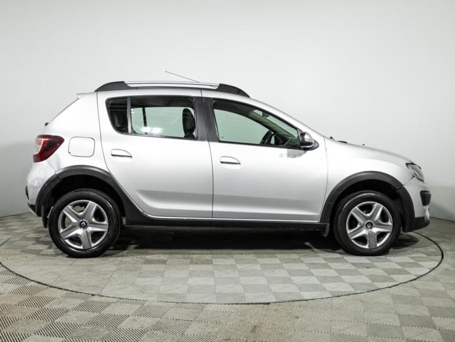 Renault Sandero II Санкт-Петербург  - изображение 4