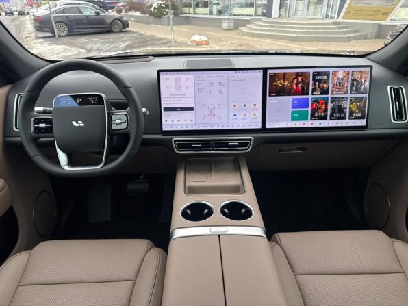 Новый Li Auto (Lixiang) L7 I Рестайлинг 2025 года, цена 8 348 820 рублей, внедорожник, Автокод Объявления