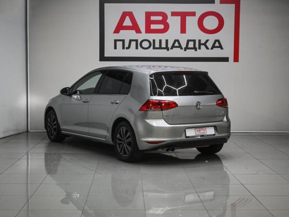 Volkswagen Golf VII с пробегом 2013 года, цена 1 299 000 рублей, 158000 км, хэтчбек, Автокод Объявления