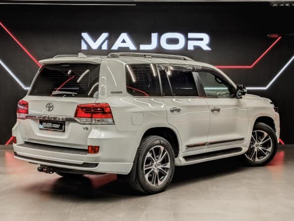 Toyota Land Cruiser 200 Series Рестайлинг 2 с пробегом 2019 года, цена 7 550 000 рублей, 132326 км, внедорожник, Автокод Объявления