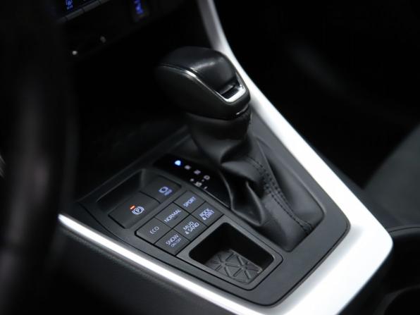 Toyota RAV4 V (XA50) с пробегом 2022 года, цена 4 150 000 рублей, 58786 км, внедорожник, Автокод Объявления