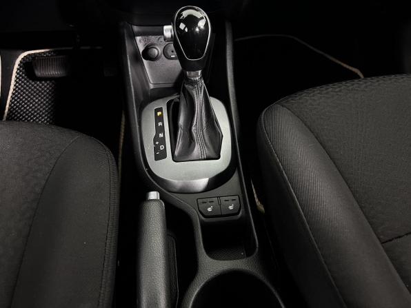 Kia Rio III Рестайлинг с пробегом 2016 года, цена 990 000 рублей, 185666 км, седан, Автокод Объявления