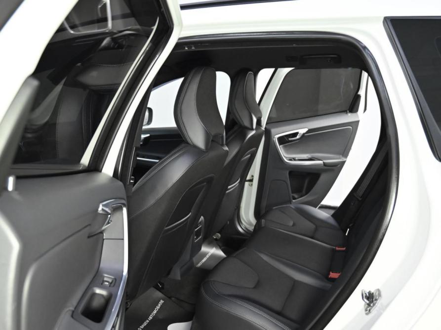 Volvo XC60 I Рестайлинг Москва  - изображение 13