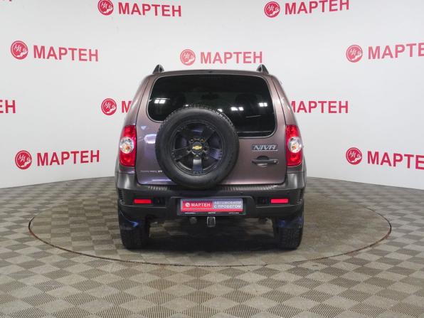 Chevrolet Niva I Рестайлинг с пробегом 2017 года, цена 839 000 рублей, 57203 км, внедорожник, Автокод Объявления