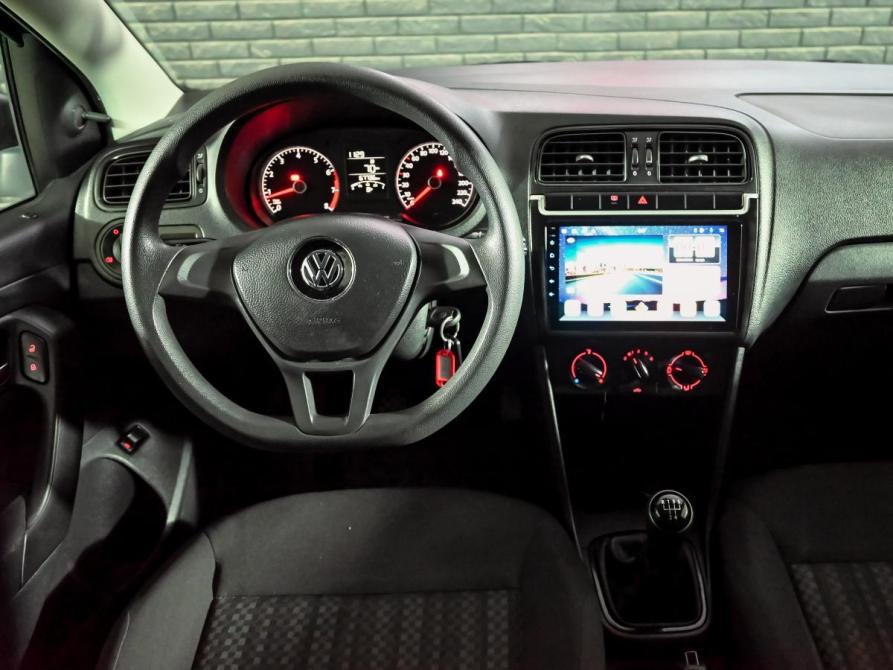 Volkswagen Polo V Рестайлинг Екатеринбург  - изображение 14