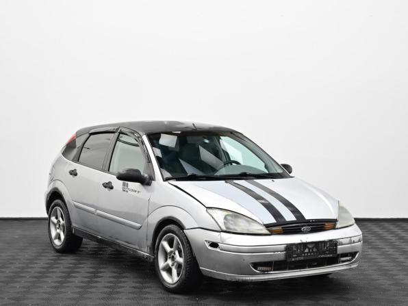 Ford Focus I (North America) с пробегом 2001 года, цена 199 000 рублей, 225000 км, хэтчбек, Автокод Объявления