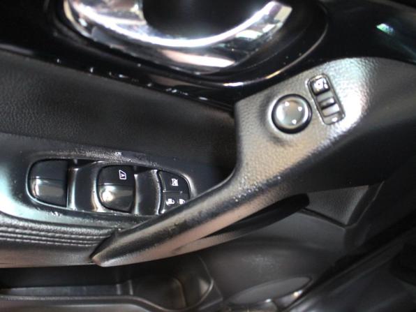 Nissan Qashqai II с пробегом 2014 года, цена 1 450 000 рублей, 110491 км, внедорожник, Автокод Объявления