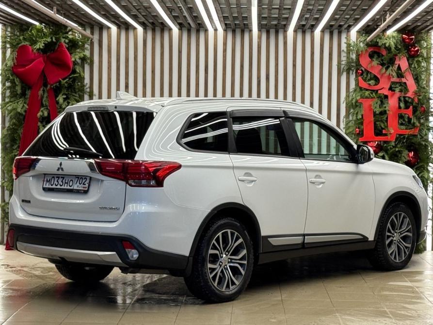 Mitsubishi Outlander III Рестайлинг 3 Уфа  - изображение 7