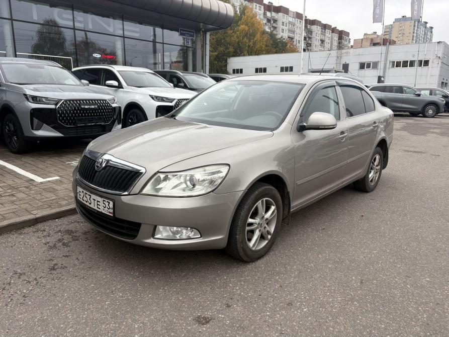Skoda Octavia II (A5) Рестайлинг Санкт-Петербург  - изображение 1