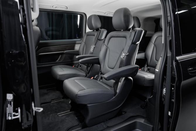 Новый Mercedes-Benz V-Класс III (W447) Рестайлинг 2 2025 года, цена 15 318 600 рублей, минивэн, Автокод Объявления