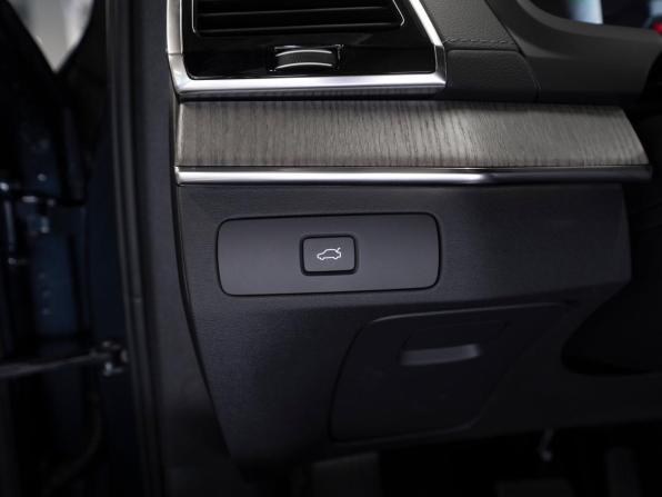 Volvo XC90 II Рестайлинг 1 с пробегом 2023 года, цена 6 880 000 рублей, 4650 км, внедорожник, Автокод Объявления