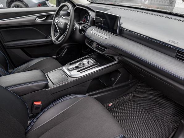 Haval Jolion I Рестайлинг с пробегом 2024 года, цена 2 252 596 рублей, 19000 км, внедорожник, Автокод Объявления