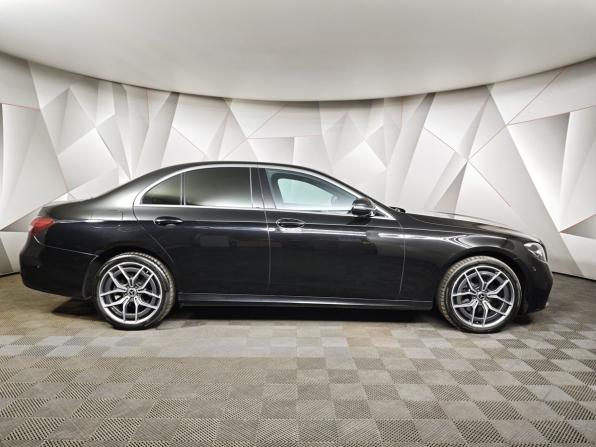 Mercedes-Benz E-Класс V (W213 S213 C238) Рестайлинг с пробегом 2021 года, цена 4 291 000 рублей, 98904 км, седан, Автокод Объявления