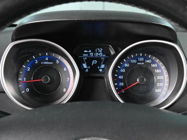Hyundai Avante V с пробегом 2012 года, цена 1 249 000 рублей, 191349 км, седан, Автокод Объявления