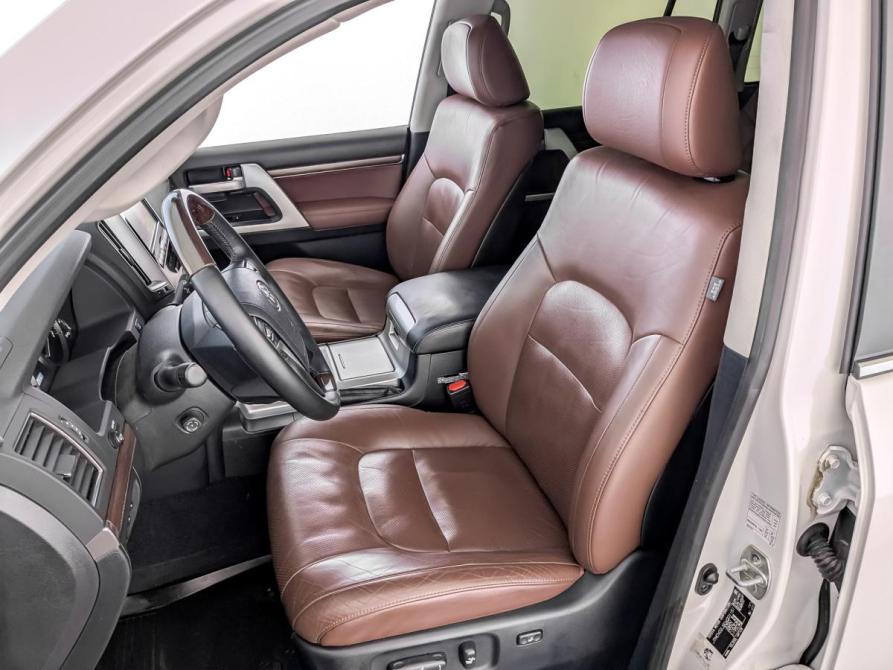 Toyota Land Cruiser 200 Series Рестайлинг 2 Москва  - изображение 21