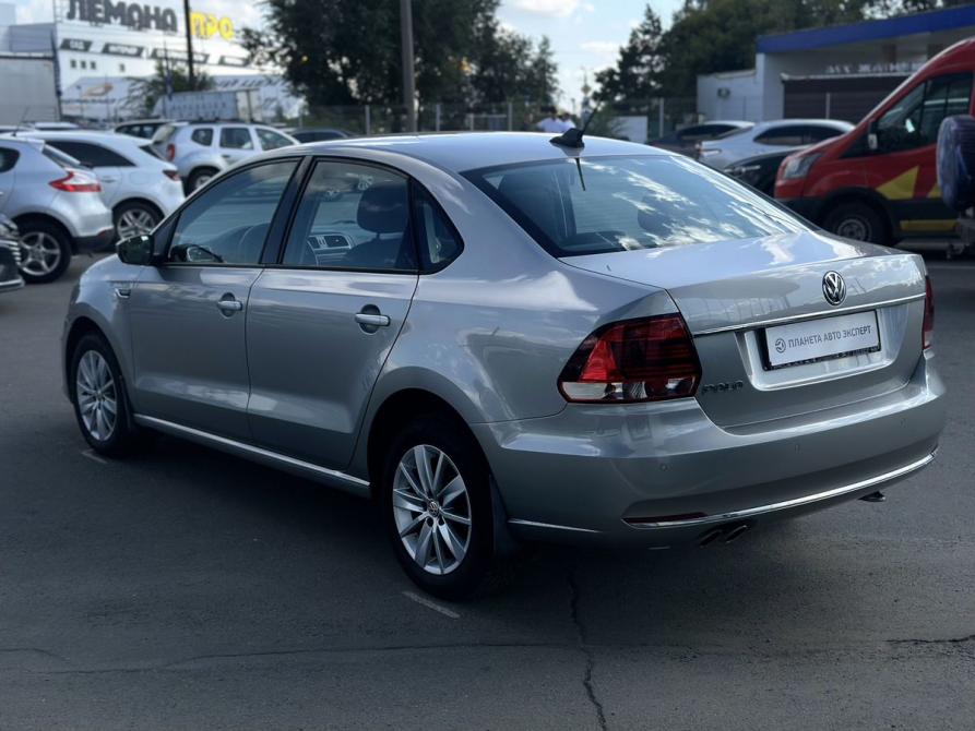 Volkswagen Polo V Рестайлинг Челябинск  - изображение 22