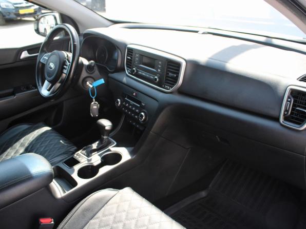 Kia Sportage IV Рестайлинг с пробегом 2019 года, цена 2 379 000 рублей, 87982 км, внедорожник, Автокод Объявления