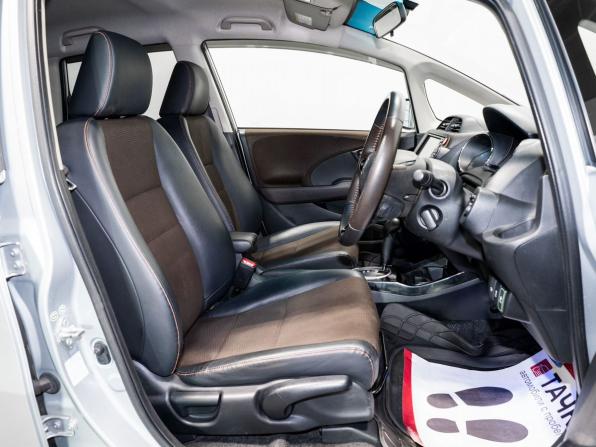 Honda Fit Shuttle I с пробегом 2011 года, цена 1 000 000 рублей, 162300 км, универсал, Автокод Объявления