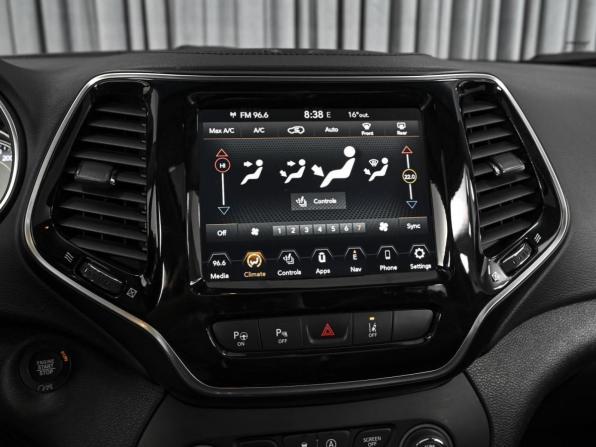 Jeep Cherokee V (KL) Рестайлинг с пробегом 2020 года, цена 3 665 000 рублей, 70774 км, внедорожник, Автокод Объявления