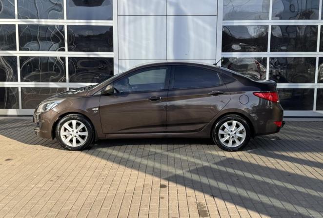 Hyundai Solaris I Рестайлинг с пробегом 2016 года, цена 1 000 000 рублей, 199607 км, седан, Автокод Объявления