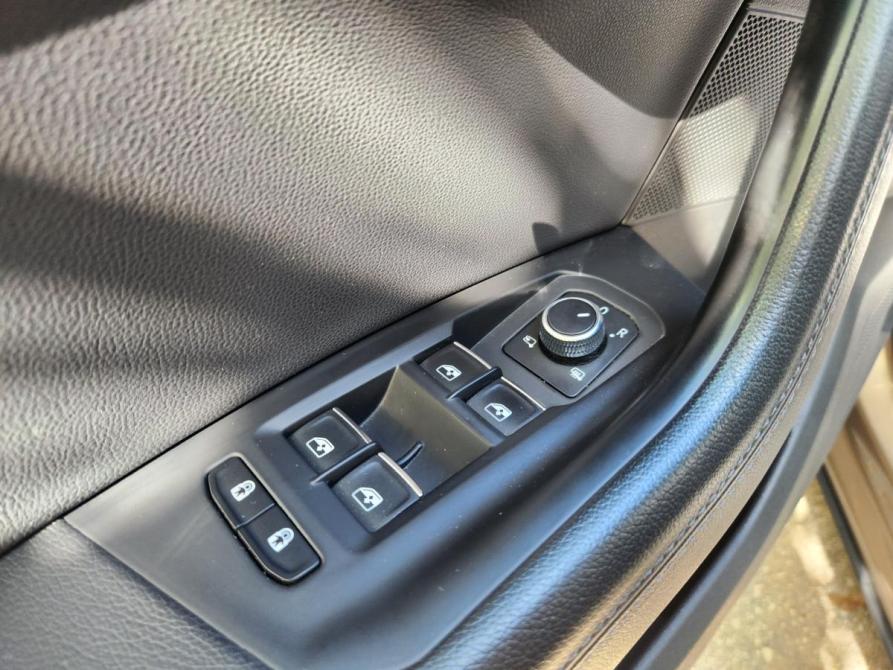 Volkswagen Touareg III Великий Новгород  - изображение 15