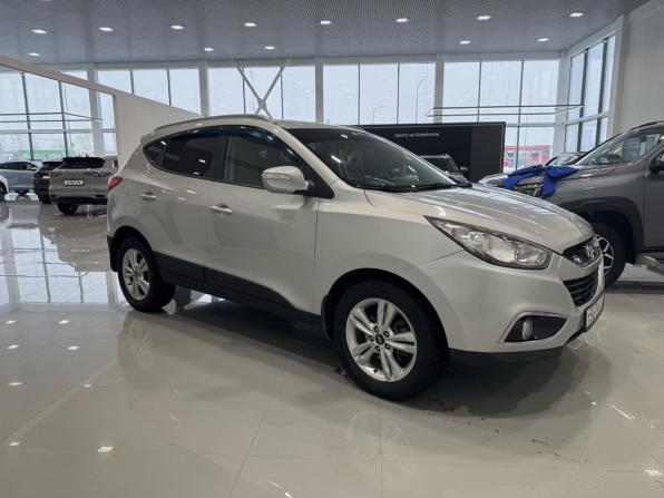 Hyundai ix35 I с пробегом 2010 года, цена 1 195 000 рублей, 228000 км, внедорожник, Автокод Объявления