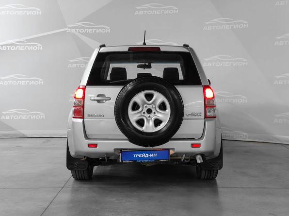 Suzuki Grand Vitara II Рестайлинг с пробегом 2010 года, цена 1 069 000 рублей, 231903 км, внедорожник, Автокод Объявления