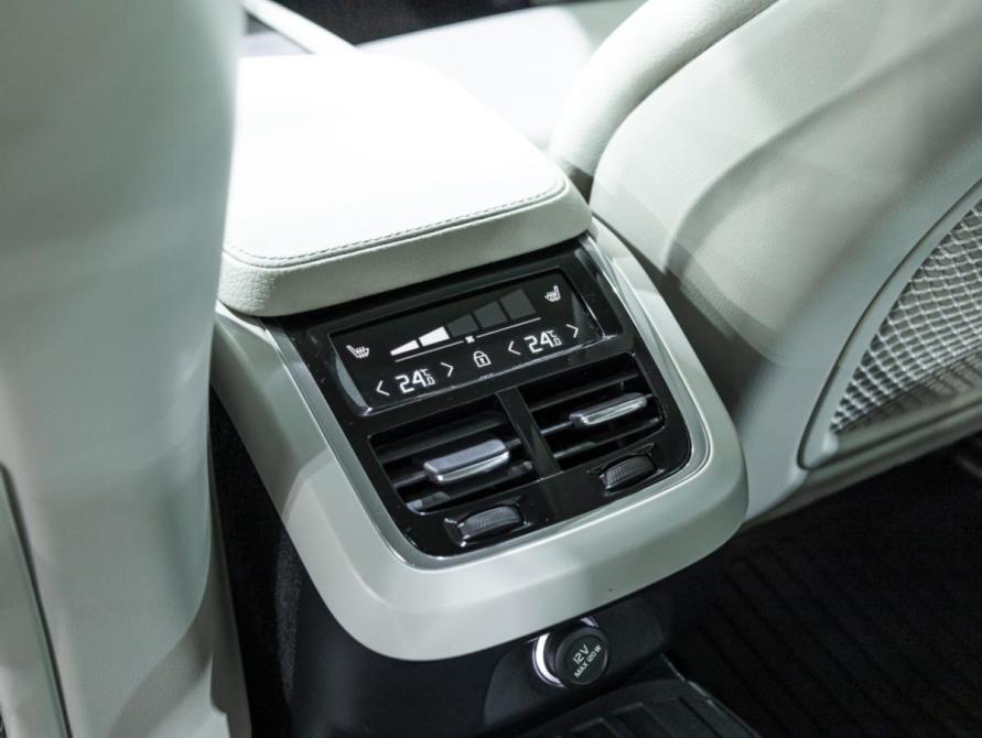 Volvo V90 Cross Country I Санкт-Петербург  - изображение 19