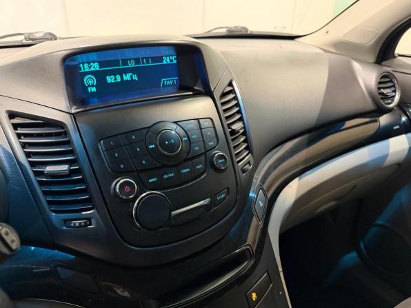 Chevrolet Orlando I с пробегом 2014 года, цена 1 150 000 рублей, 223001 км, минивэн, Автокод Объявления