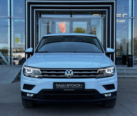 Volkswagen Tiguan II с пробегом 2018 года, цена 2 119 000 рублей, 94272 км, внедорожник, Автокод Объявления