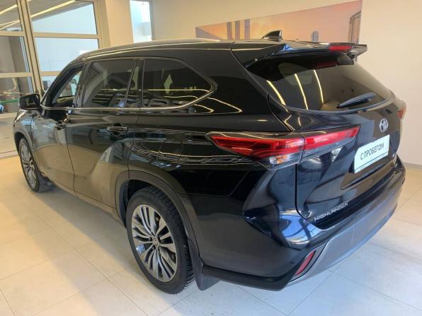 Toyota Highlander IV (XU70) с пробегом 2021 года, цена 5 050 000 рублей, 146779 км, внедорожник, Автокод Объявления