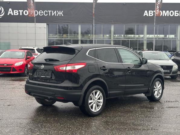 Nissan Qashqai II с пробегом 2018 года, цена 1 619 000 рублей, 144279 км, внедорожник, Автокод Объявления