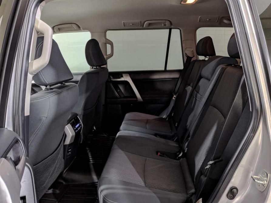 Toyota Land Cruiser Prado 150 Series Рестайлинг 2 Химки  - изображение 18