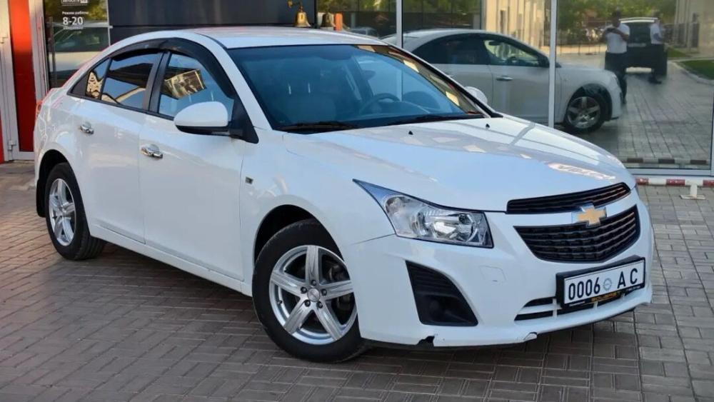 Chevrolet Cruze I Рестайлинг Астрахань  - изображение 1