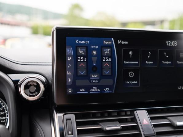 Toyota Land Cruiser 300 Series с пробегом 2021 года, цена 10 100 000 рублей, 38889 км, внедорожник, Автокод Объявления