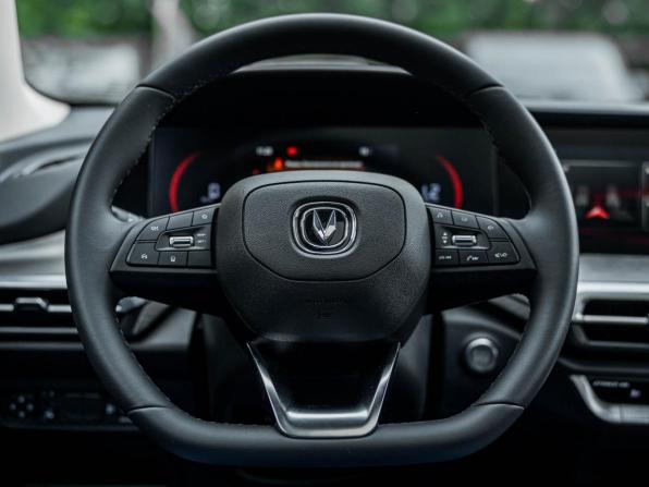 Changan CS35 Plus I Рестайлинг с пробегом 2024 года, цена 1 763 000 рублей, 9352 км, внедорожник, Автокод Объявления