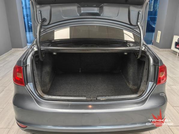 Volkswagen Jetta VI с пробегом 2011 года, цена 690 000 рублей, 301000 км, седан, Автокод Объявления