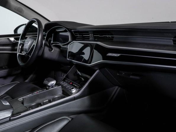 Audi A7 II (4K) с пробегом 2018 года, цена 5 370 000 рублей, 73000 км, лифтбек, Автокод Объявления