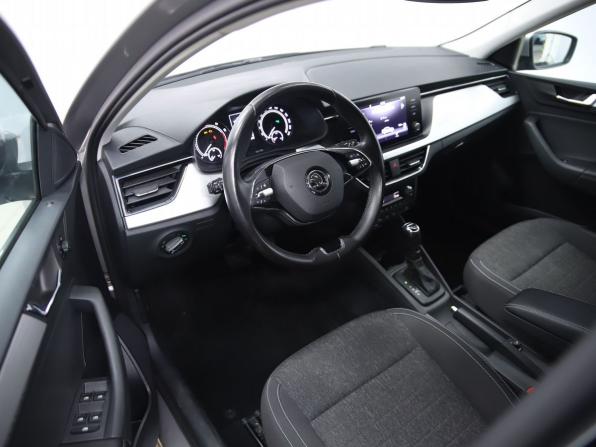 Skoda Rapid II с пробегом 2020 года, цена 1 690 000 рублей, 83002 км, лифтбек, Автокод Объявления