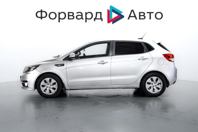 Kia Rio III Рестайлинг с пробегом 2017 года, цена 909 000 рублей, 95897 км, хэтчбек, Автокод Объявления