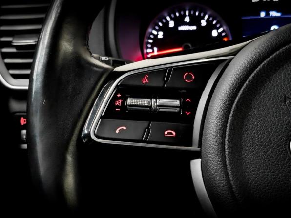 Kia Sportage IV Рестайлинг с пробегом 2021 года, цена 2 700 000 рублей, 68600 км, внедорожник, Автокод Объявления