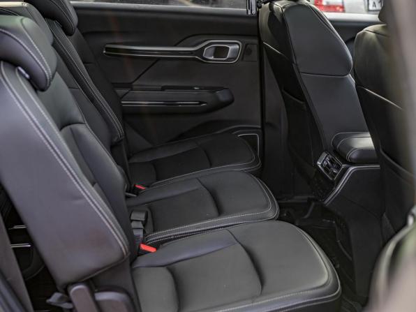 Geely Okavango I с пробегом 2023 года, цена 2 282 000 рублей, 50784 км, внедорожник, Автокод Объявления