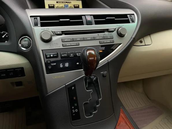 Lexus RX III с пробегом 2010 года, цена 1 950 000 рублей, 134575 км, внедорожник, Автокод Объявления