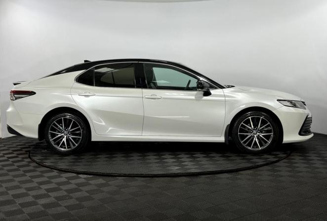Toyota Camry VIII (XV70) Рестайлинг с пробегом 2021 года, цена 3 465 000 рублей, 58535 км, седан, Автокод Объявления