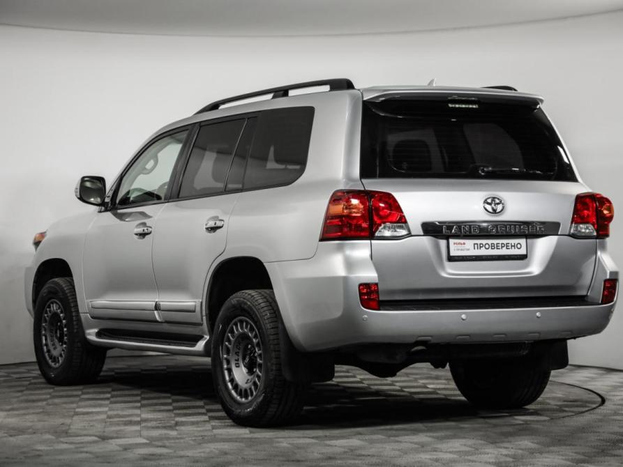 Toyota Land Cruiser 200 Series Рестайлинг 1 Санкт-Петербург  - изображение 8