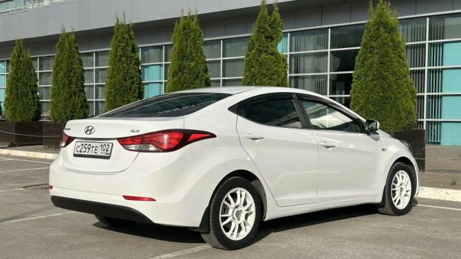 Hyundai Elantra V (MD) Рестайлинг с пробегом 2015 года, цена 1 370 000 рублей, 108026 км, седан, Автокод Объявления