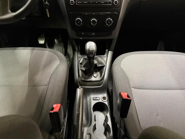 Skoda Yeti I с пробегом 2010 года, цена 870 000 рублей, 206200 км, внедорожник, Автокод Объявления