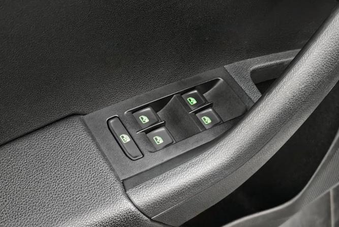 Skoda Octavia III (A7) с пробегом 2016 года, цена 1 287 000 рублей, 160928 км, лифтбек, Автокод Объявления