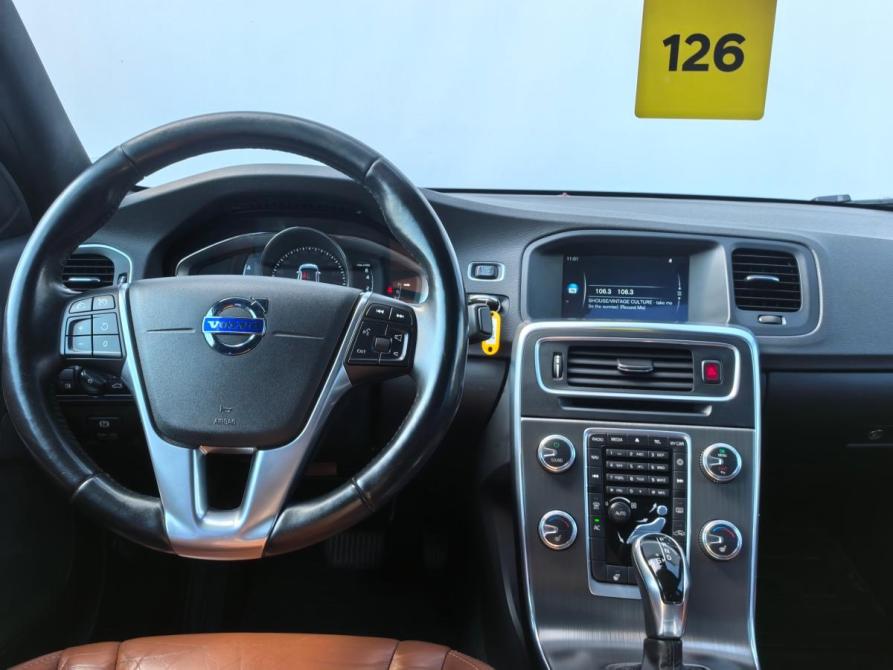Volvo S60 II Рестайлинг Санкт-Петербург  - изображение 11